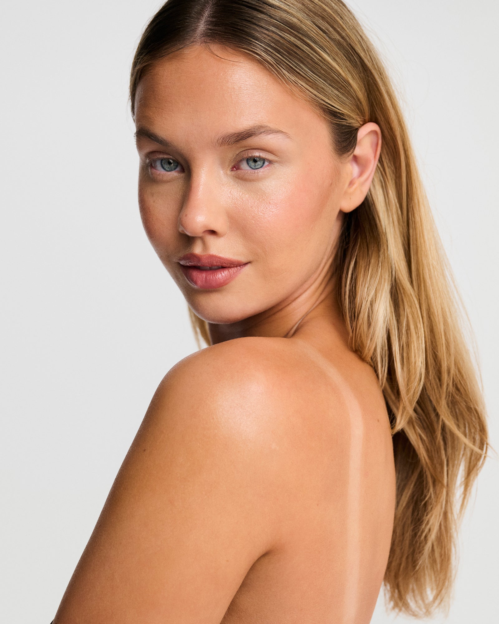 Spray Tan Formula Clear image